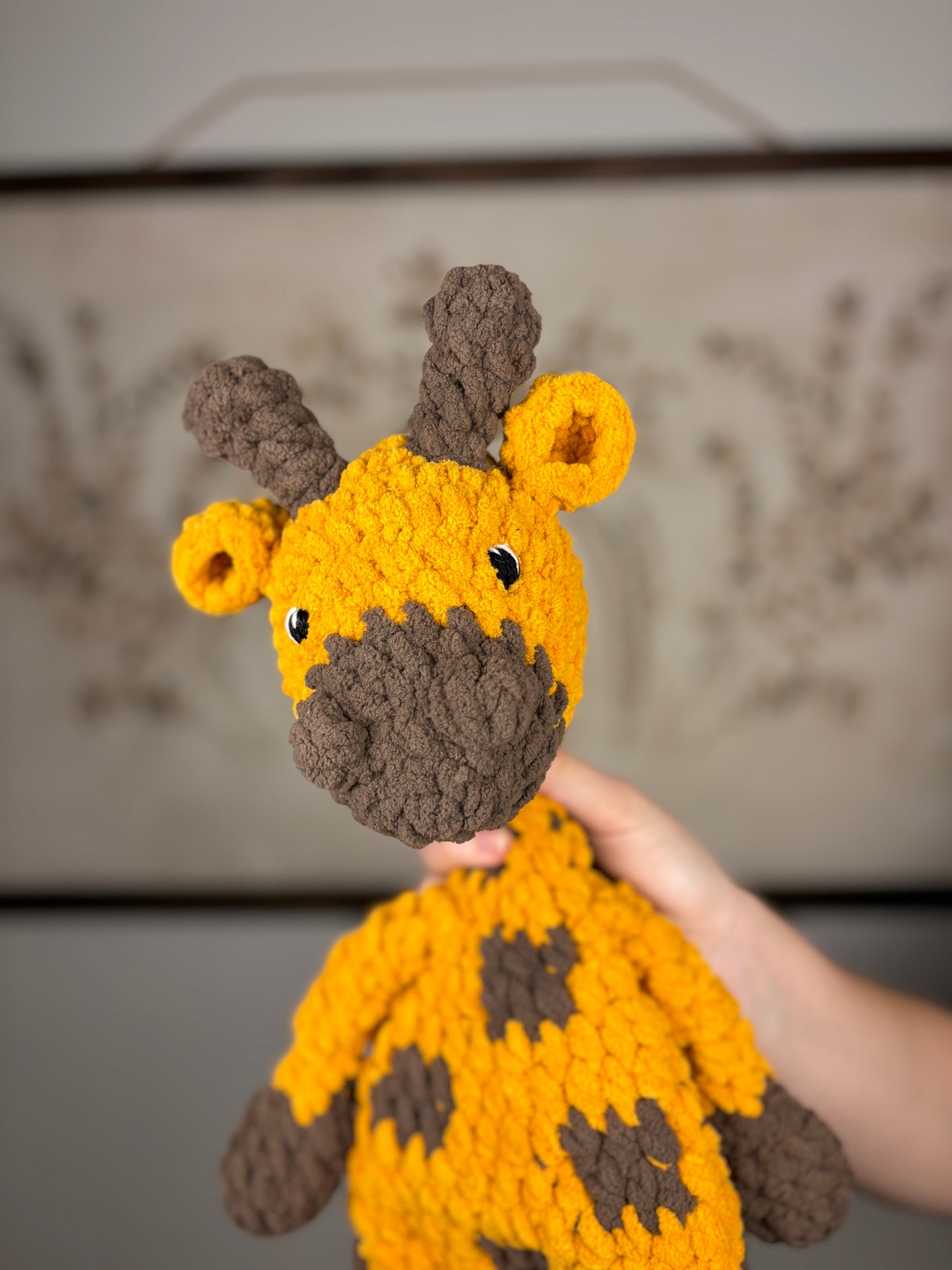 Large Giraffe Snuggler